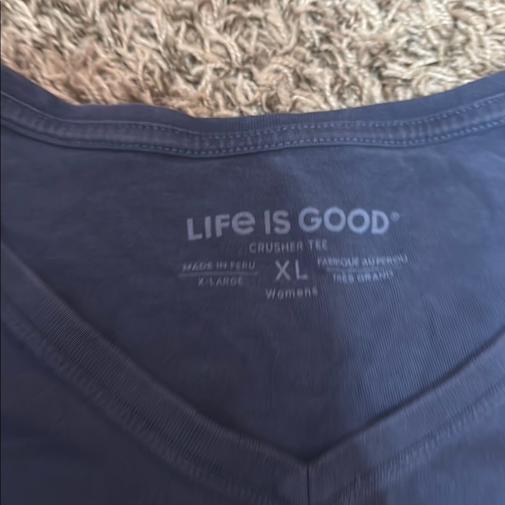 Super cute life is good shirt! - Picture 2 of 2
